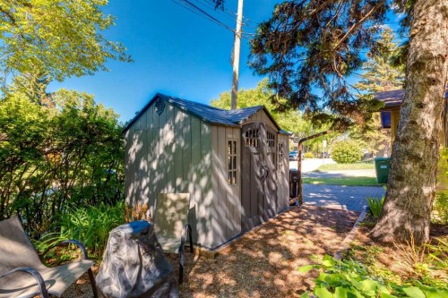 2826 1 Avenue Nw, Calgary, AB 