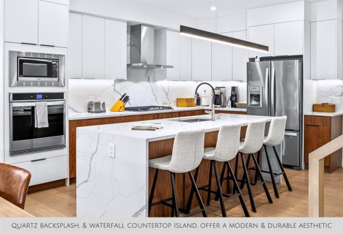 1-826 7Th Street, Canmore, AB - Indoor Photo Showing Kitchen With Upgraded Kitchen