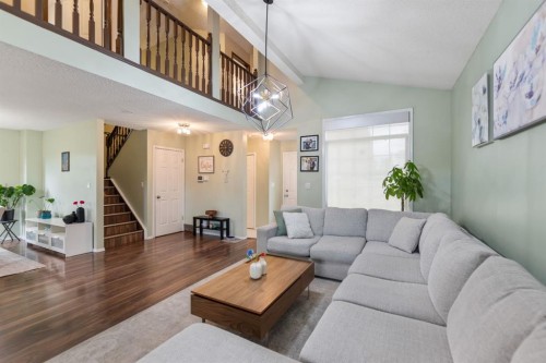 2 Eldorado Road Se, Airdrie, AB 