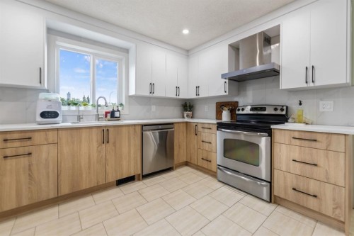 2 Eldorado Road Se, Airdrie, AB 