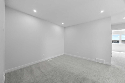2112 152 Avenue Nw, Calgary, AB - Indoor Photo Showing Other Room