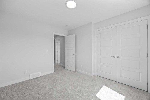 2112 152 Avenue Nw, Calgary, AB - Indoor Photo Showing Other Room