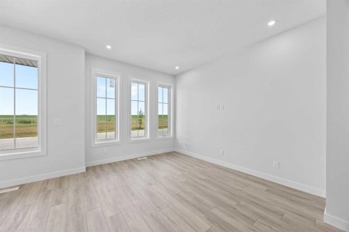 2112 152 Avenue Nw, Calgary, AB - Indoor Photo Showing Other Room