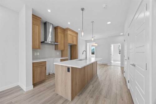 2112 152 Avenue Nw, Calgary, AB - Indoor Photo Showing Kitchen With Upgraded Kitchen