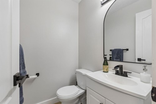 2129 Summerfield Boulevard Se, Airdrie, AB 