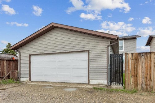 2129 Summerfield Boulevard Se, Airdrie, AB 