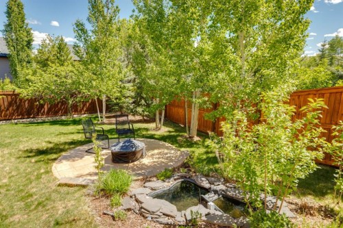 35 Tremblant Point Sw, Calgary, AB 
