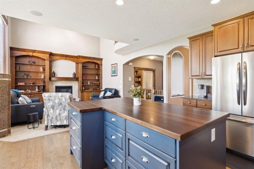 35 Tremblant Point Sw, Calgary, AB 