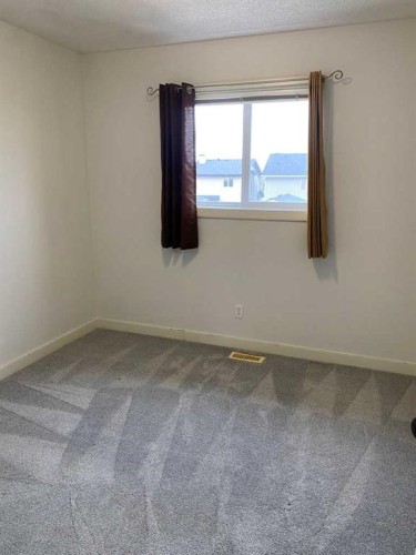 210 Saddlebrook Way Ne, Calgary, AB 