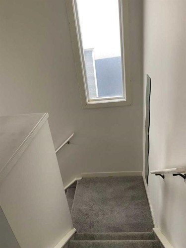 210 Saddlebrook Way Ne, Calgary, AB 