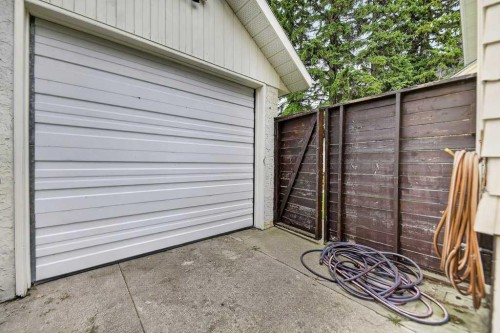 924 7A Street Nw, Calgary, AB - Outdoor With Exterior