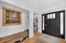 924 7A Street Nw, Calgary, AB  - Indoor Photo Showing Other Room 