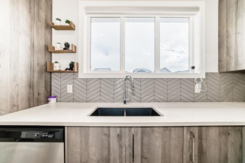 226 Chelsea Heath, Chestermere, AB 