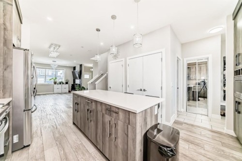226 Chelsea Heath, Chestermere, AB 