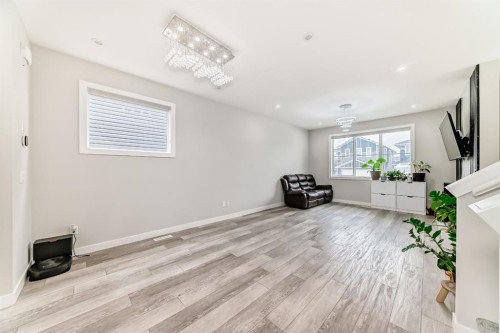 226 Chelsea Heath, Chestermere, AB 
