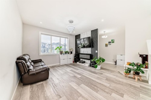 226 Chelsea Heath, Chestermere, AB 