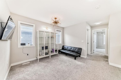 226 Chelsea Heath, Chestermere, AB 