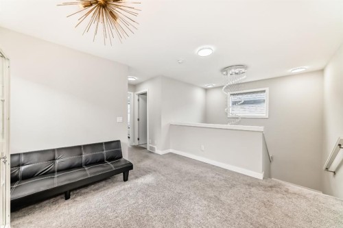 226 Chelsea Heath, Chestermere, AB 