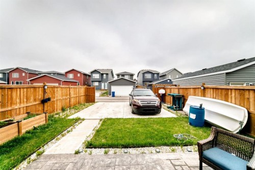 226 Chelsea Heath, Chestermere, AB 
