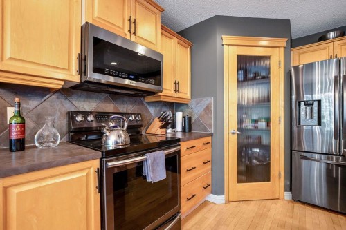 670 Chaparral Drive Se, Calgary, AB 