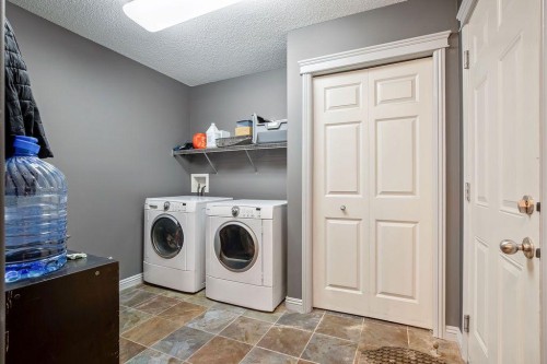 670 Chaparral Drive Se, Calgary, AB 