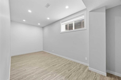 338 Shawnee Boulevard Sw, Calgary, AB 