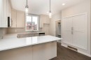 504 Kitstone Gate, Carstairs, AB  - Indoor Photo Showing Kitchen 