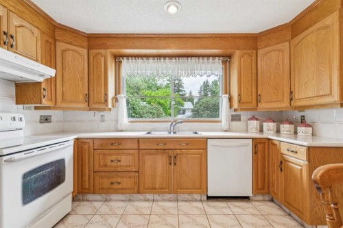 5036 Vallance Crescent Nw, Calgary, AB 
