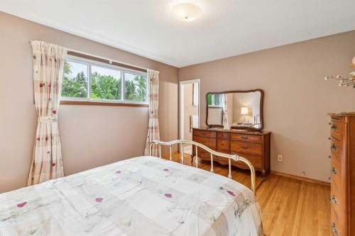 5036 Vallance Crescent Nw, Calgary, AB 
