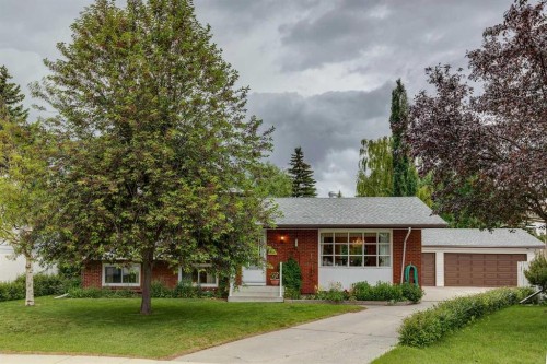 5036 Vallance Crescent Nw, Calgary, AB 