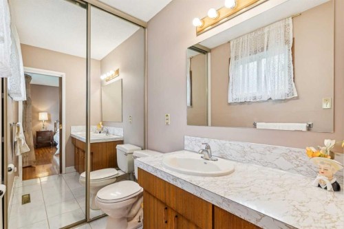 5036 Vallance Crescent Nw, Calgary, AB 