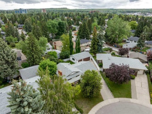 5036 Vallance Crescent Nw, Calgary, AB 