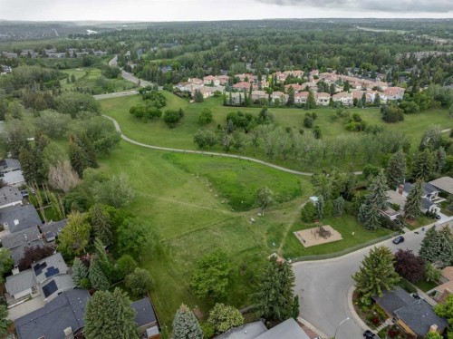 5036 Vallance Crescent Nw, Calgary, AB 