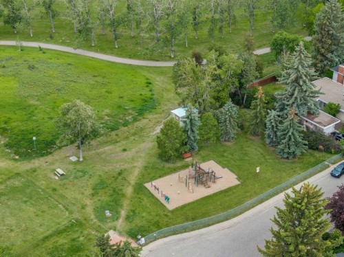 5036 Vallance Crescent Nw, Calgary, AB 