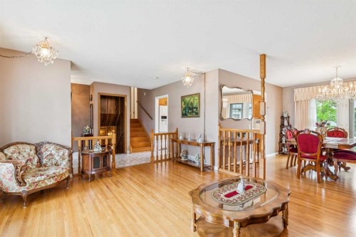 5036 Vallance Crescent Nw, Calgary, AB 