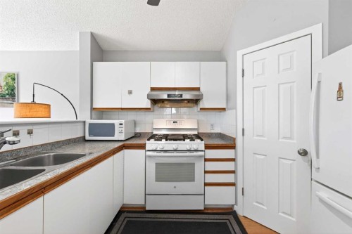 391 Country Hills Place Nw, Calgary, AB 