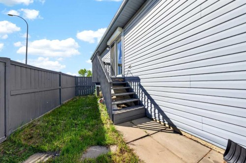 391 Country Hills Place Nw, Calgary, AB 