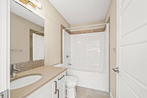 676 Sora Boulevard Se, Calgary, AB 