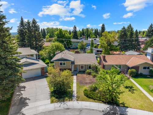 452 Parkridge Rise Se, Calgary, AB 