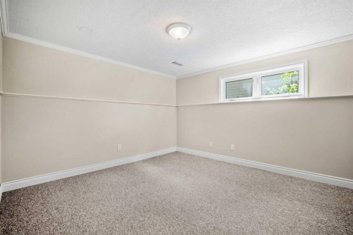452 Parkridge Rise Se, Calgary, AB 