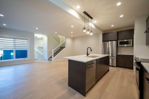 146 Alpine Drive Sw, Calgary, AB 