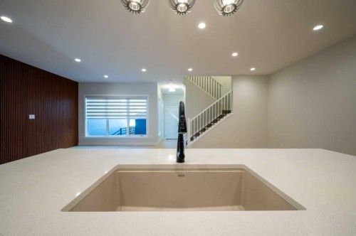 146 Alpine Drive Sw, Calgary, AB 