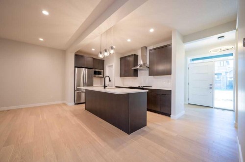 146 Alpine Drive Sw, Calgary, AB 