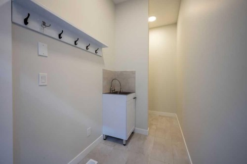 146 Alpine Drive Sw, Calgary, AB 