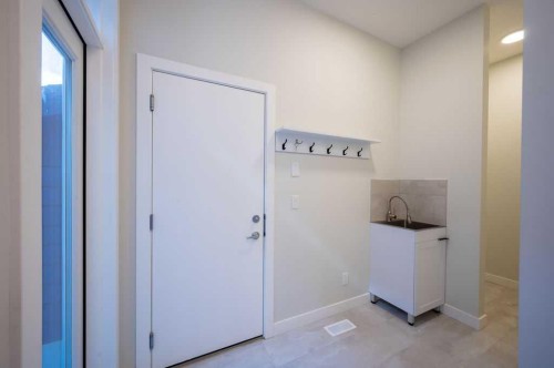 146 Alpine Drive Sw, Calgary, AB 