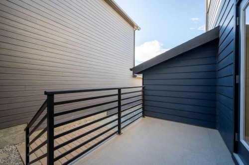 146 Alpine Drive Sw, Calgary, AB 