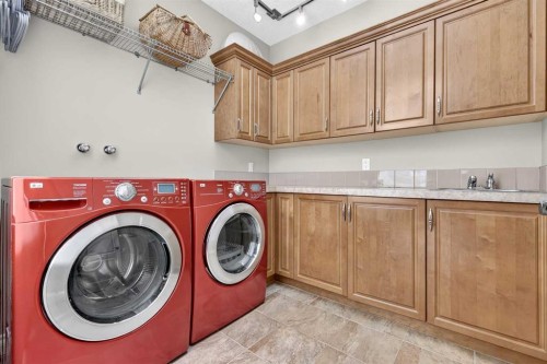 128 Heritage Lake Drive, Heritage Pointe, AB - Indoor Photo Showing Laundry Room
