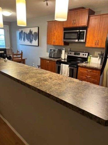 2113-700 Willowbrook Road Nw, Airdrie, AB 