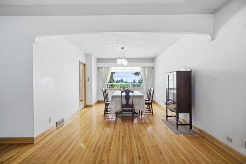 1738 Suffolk Street Sw, Calgary, AB 