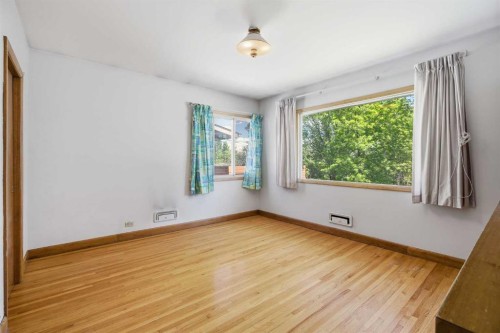 1738 Suffolk Street Sw, Calgary, AB 